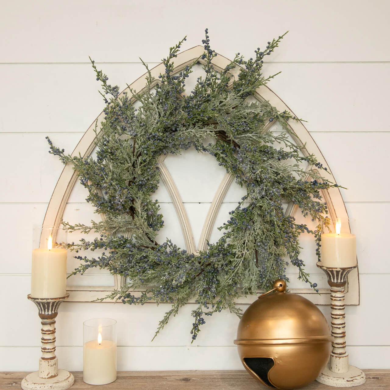 Iced Juniper With Berries Collection Vintage Crossroads