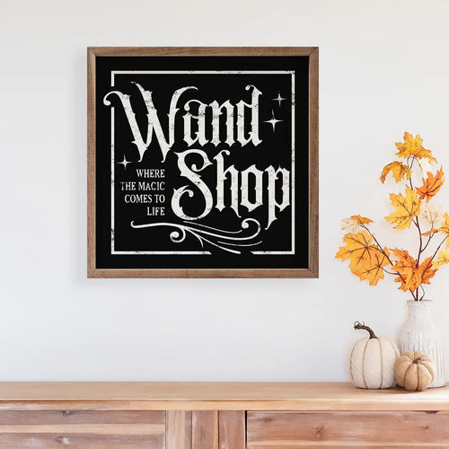 Wand Shop Border Wood Framed Print