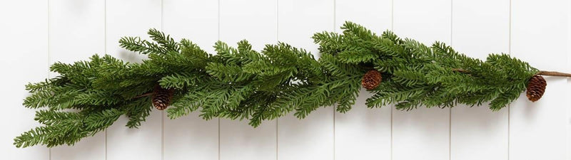 Real Feal Yew Garland