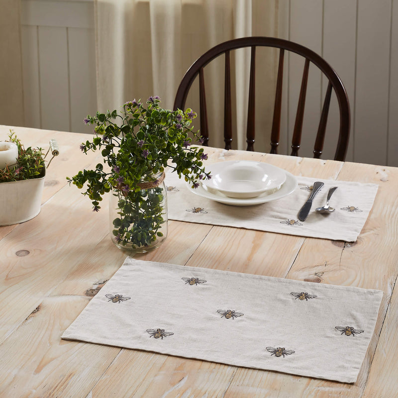Embroidered Bee Placemat Set