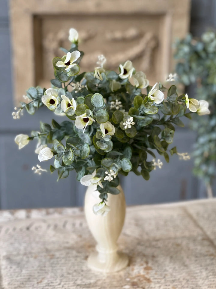 レディバード・ジョンソンワイルド・フラワーセンター ヴィンテージ ステンドグラス The Flower Shop | Vintage Crossroads