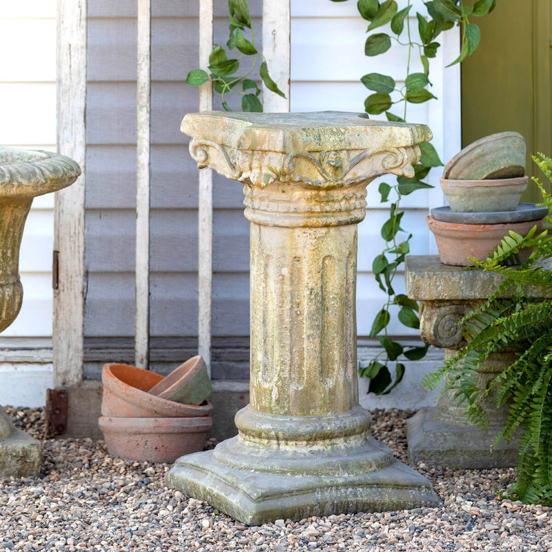 Courtyard Garden Pedestal