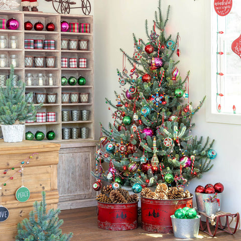 Roundup - 5 Nostalgic Christmas Tree Ideas for Kids - Pine and Prospect Home
