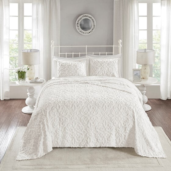 Madison Park Sabrina Tufted Cotton Chenille Bedspread Set