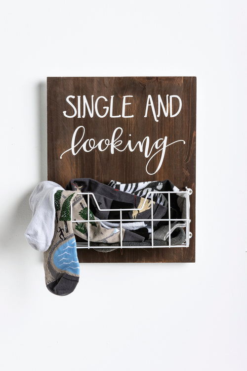 Single And Looking Wall Basket Primitives By Kathy