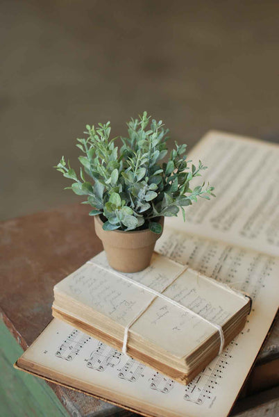 Gatehouse Herb Pot No. 2 Vintage Floral