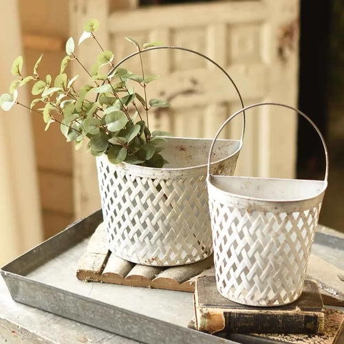 Hanging Plaited Pail
